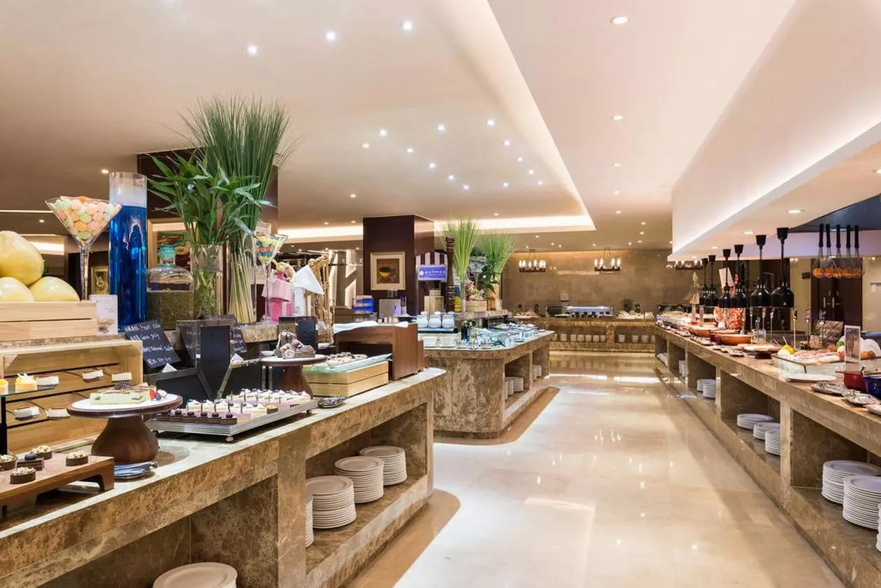 PULLMAN_SHABAVIZPARVAZ (23).jpg